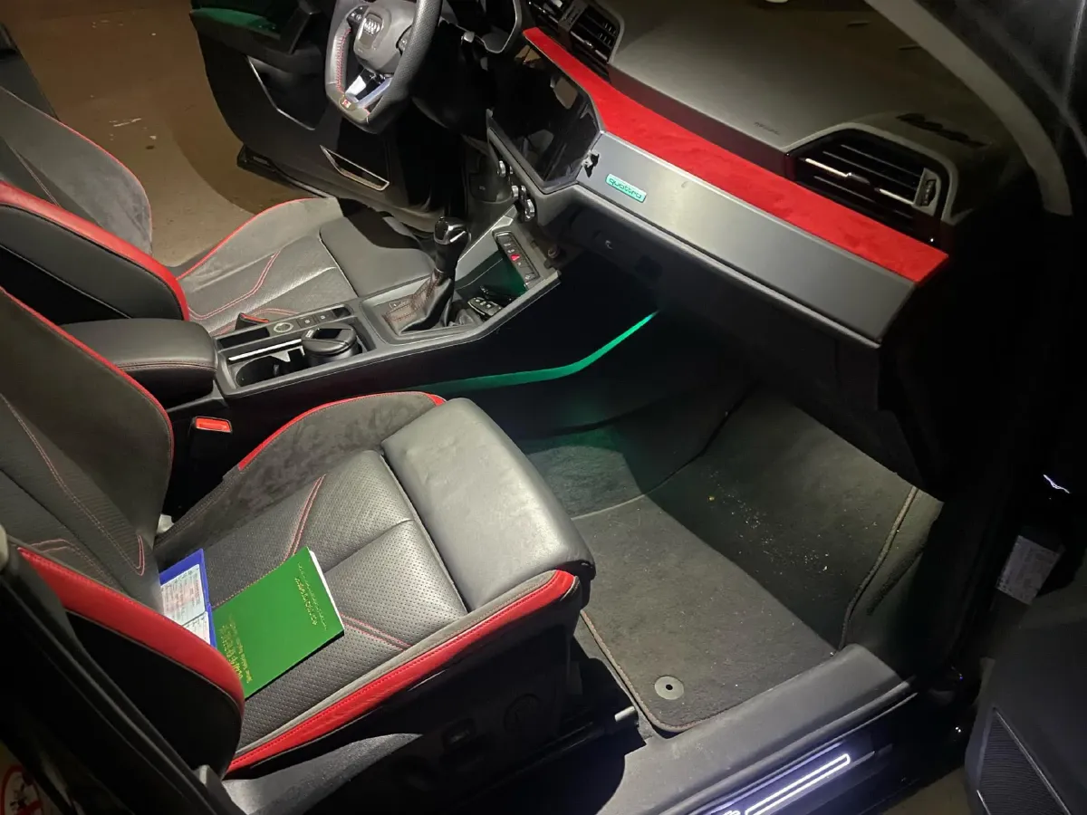 2020 Audi Q3 Sportback 2.0T 220HP L4 7DCT,autocango,china used car exporter,china ev exporter,chinese used car exporter,chinese used ev exporter