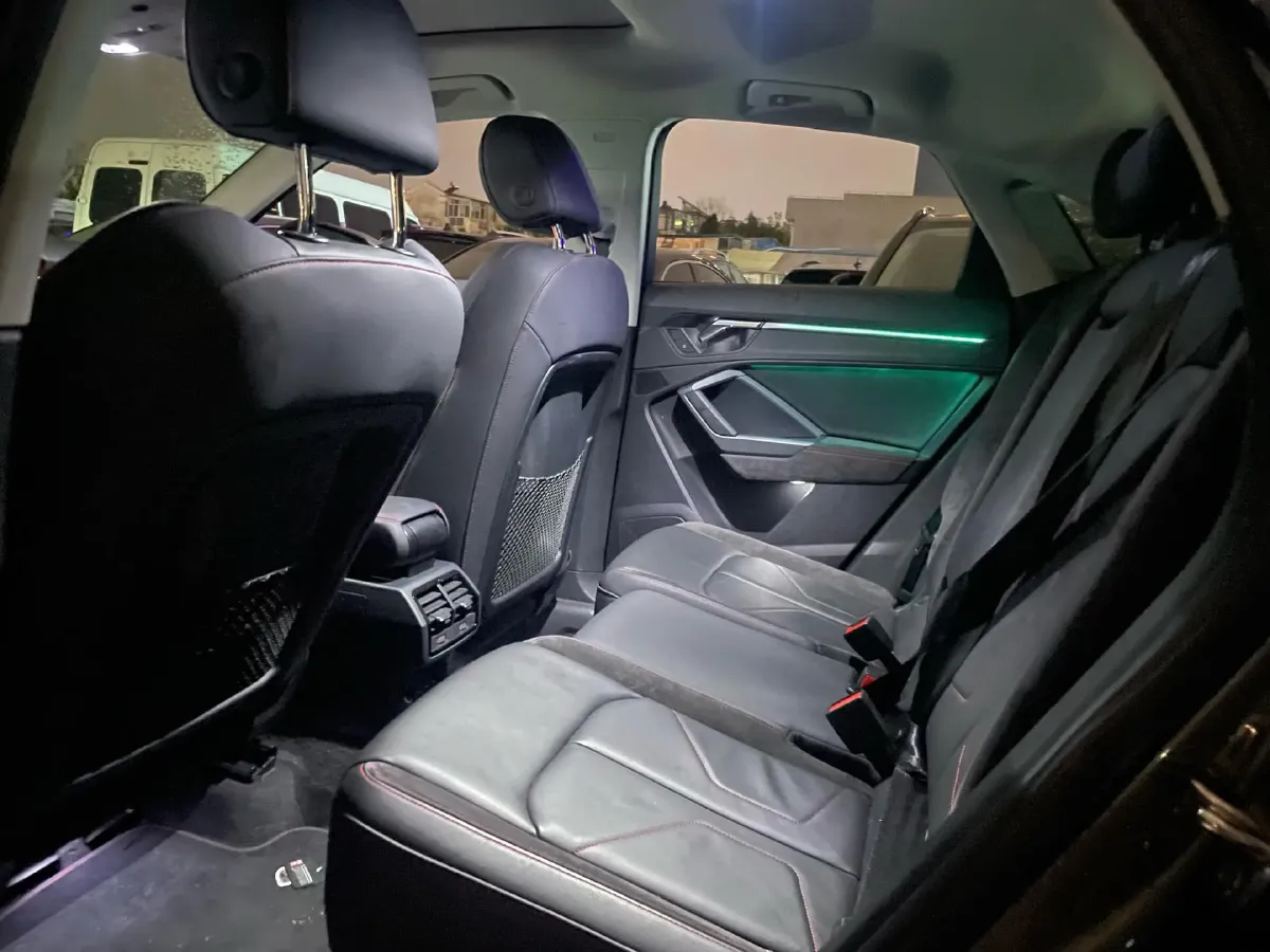 2020 Audi Q3 Sportback 2.0T 220HP L4 7DCT,autocango,china used car exporter,china ev exporter,chinese used car exporter,chinese used ev exporter