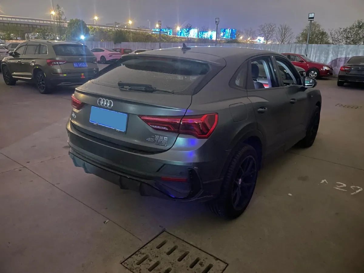 2020 Audi Q3 Sportback 2.0T 220HP L4 7DCT,autocango,china used car exporter,china ev exporter,chinese used car exporter,chinese used ev exporter