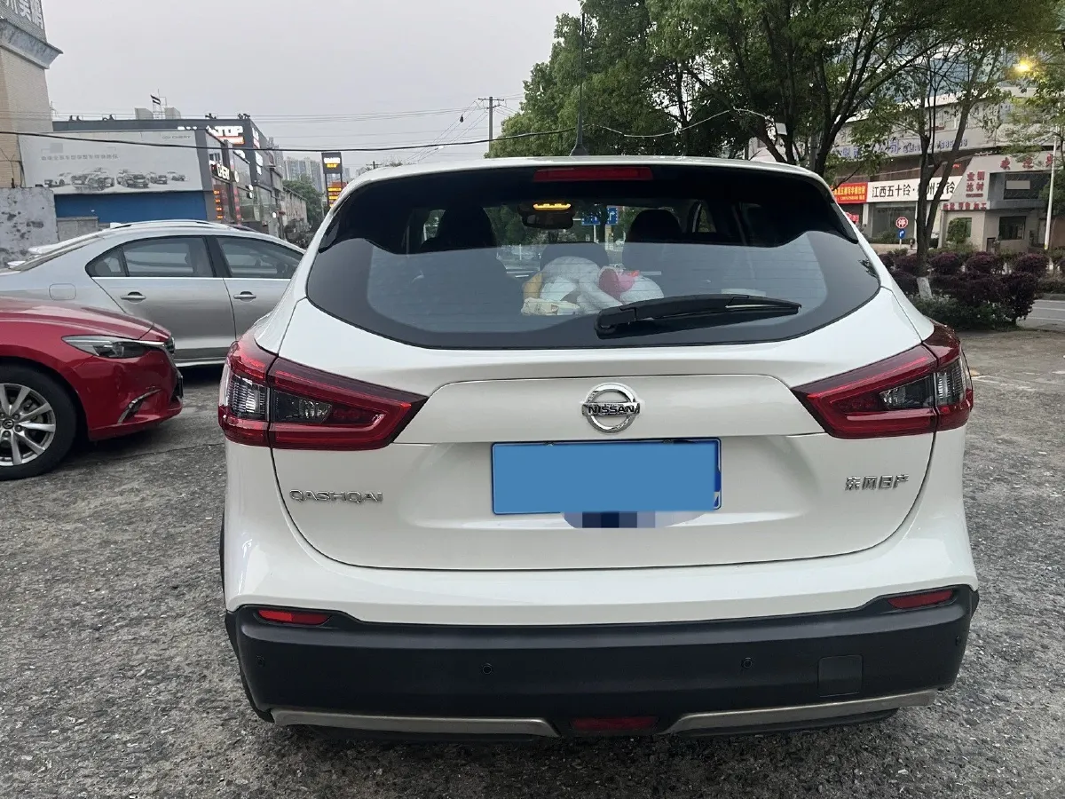 2022 Nissan Qashqai 2.0L 151HP L4 CVT,autocango,china used car exporter,china ev exporter,chinese used car exporter,chinese used ev exporter