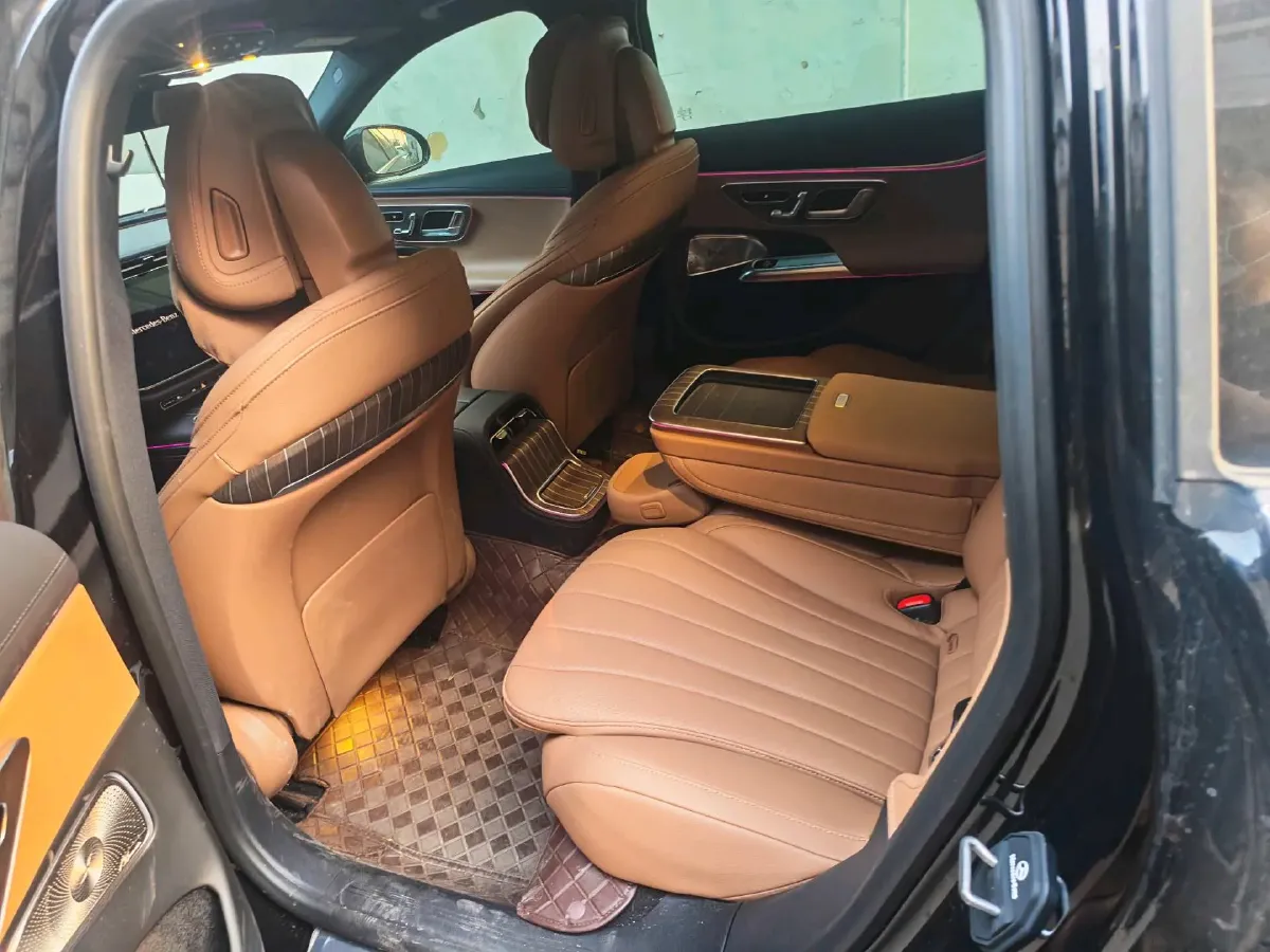 2025 Mercedes-Benz E Class 2.0T 258HP L4 9AT,autocango,china used car exporter,china ev exporter,chinese used car exporter,chinese used ev exporter