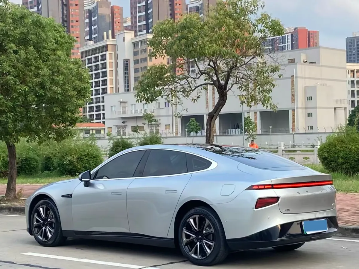 2020 DS 7 1.6T 215HP L4 8AT,autocango,china used car exporter,china ev exporter,chinese used car exporter,chinese used ev exporter