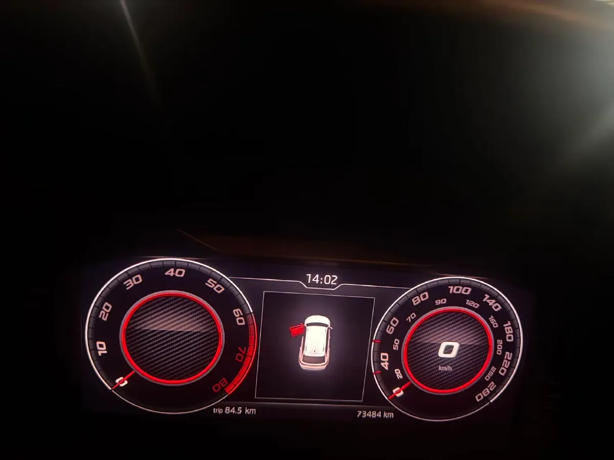 2017 Skoda Kodiak 1.8T 180HP L4 7DCT,autocango,china used car exporter,china ev exporter,chinese used car exporter,chinese used ev exporter