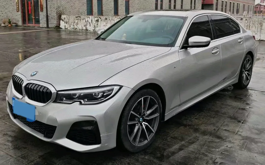 2022 BMW 3 Series 2.0T 156HP L4 8AT,autocango,china used car exporter,china ev exporter,chinese used car exporter,chinese used ev exporter