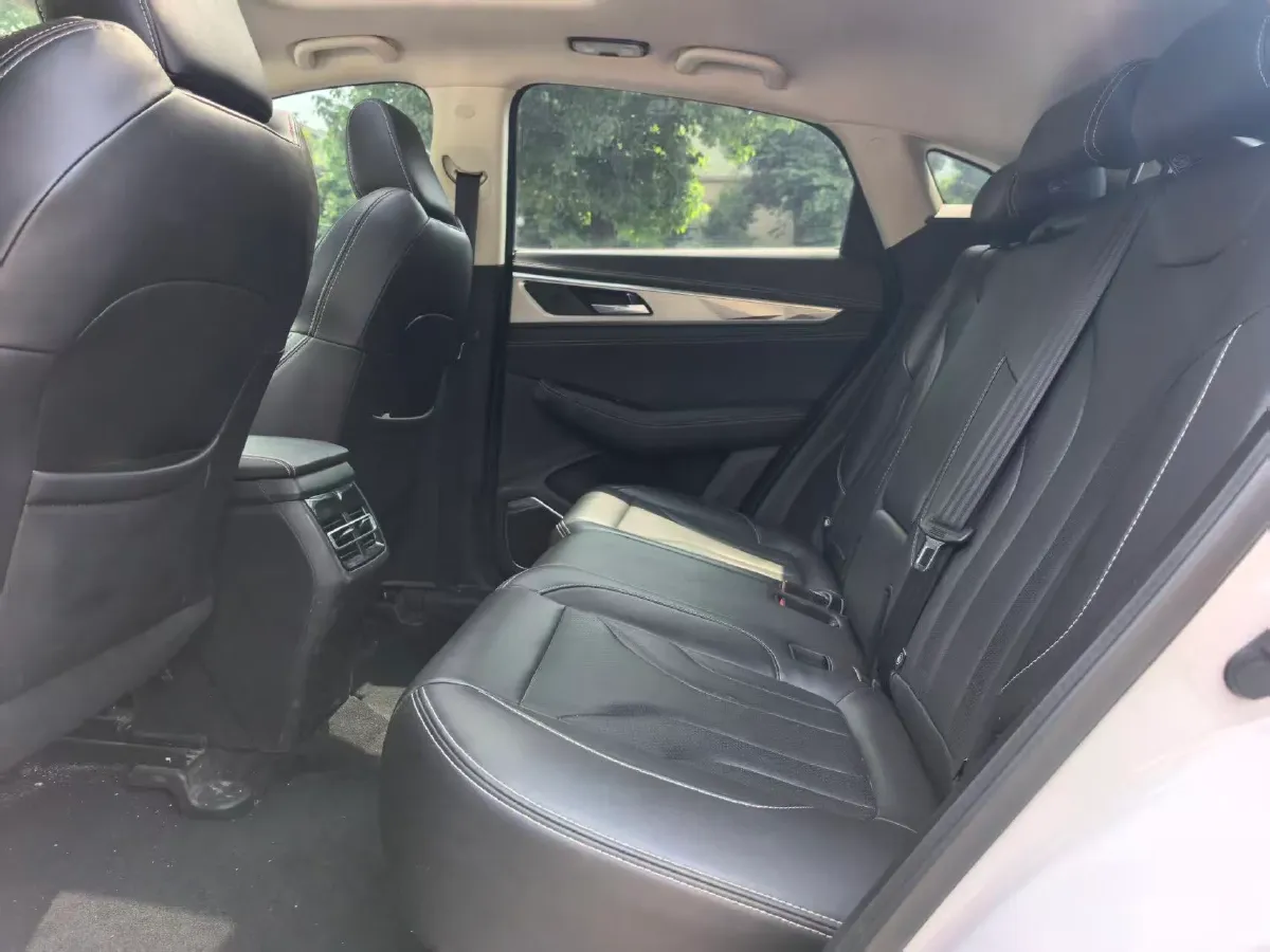 2023 ChangAn CS85 Coupe 1.5T 188HP L4 7DCT,autocango,china used car exporter,china ev exporter,chinese used car exporter,chinese used ev exporter