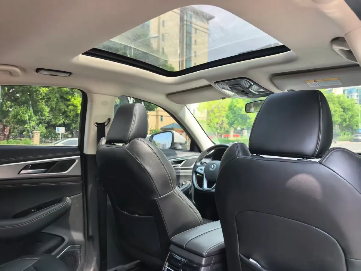 2023 ChangAn CS85 Coupe 1.5T 188HP L4 7DCT,autocango,china used car exporter,china ev exporter,chinese used car exporter,chinese used ev exporter