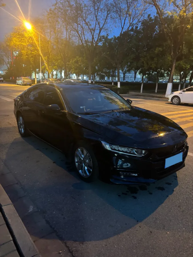 2018 Honda Accord 1.5T 194HP L4 CVT,autocango,china used car exporter,china ev exporter,chinese used car exporter,chinese used ev exporter