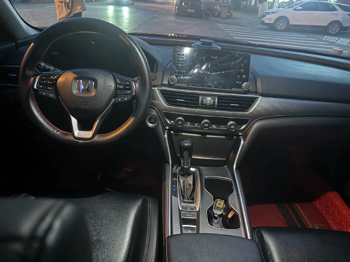 2018 Honda Accord 1.5T 194HP L4 CVT,autocango,china used car exporter,china ev exporter,chinese used car exporter,chinese used ev exporter