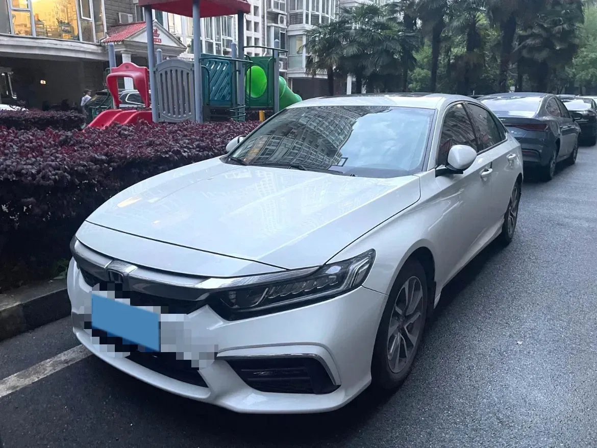 2019 Honda Inspire 1.5T 194HP L4 CVT,autocango,china used car exporter,china ev exporter,chinese used car exporter,chinese used ev exporter