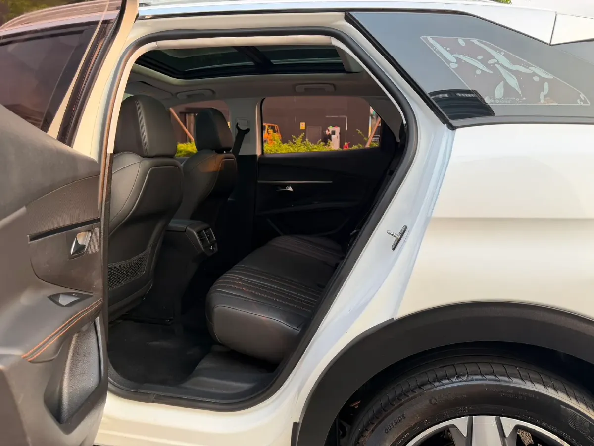 2018 Peugeot 4008 1.6T 167HP L4 6AT,autocango,china used car exporter,china ev exporter,chinese used car exporter,chinese used ev exporter