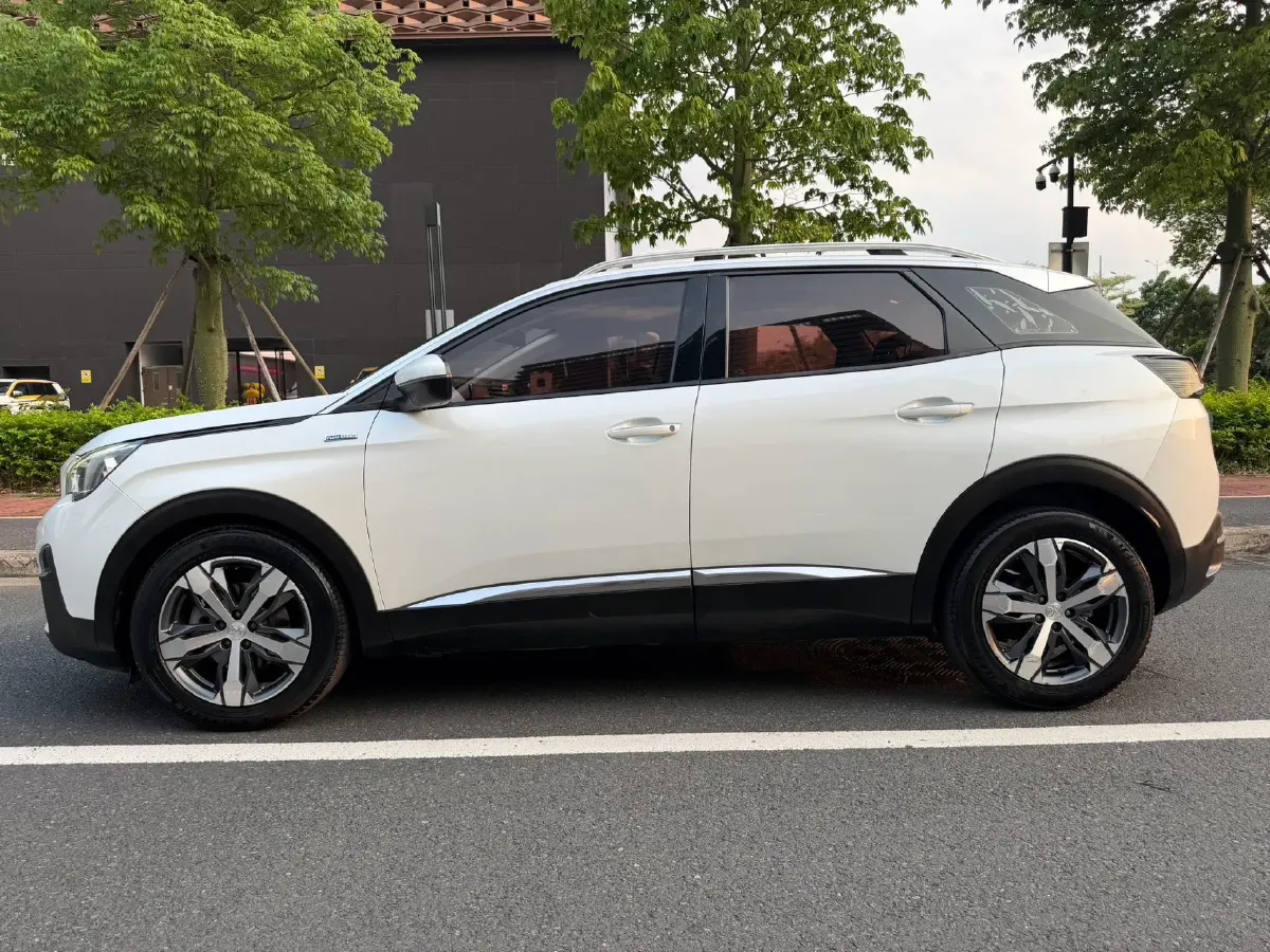 2018 Peugeot 4008 1.6T 167HP L4 6AT,autocango,china used car exporter,china ev exporter,chinese used car exporter,chinese used ev exporter