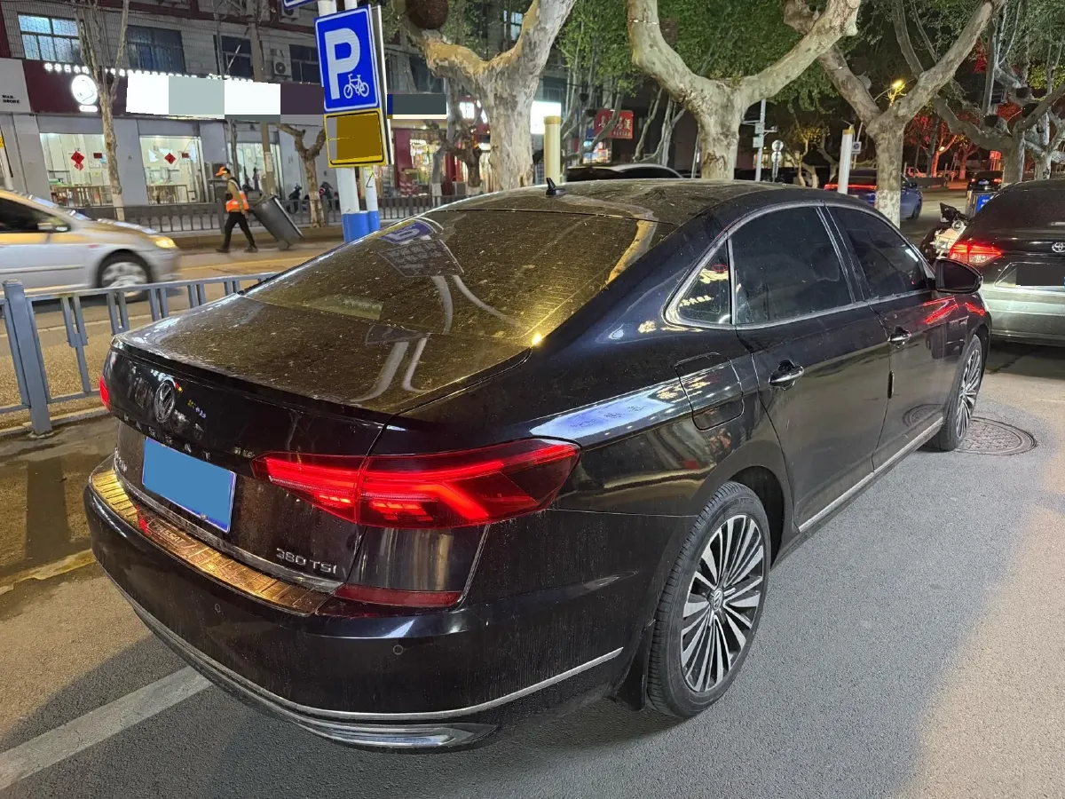 2019 Volvo V40 1.5T 152HP L4 6AT,autocango,china used car exporter,china ev exporter,chinese used car exporter,chinese used ev exporter