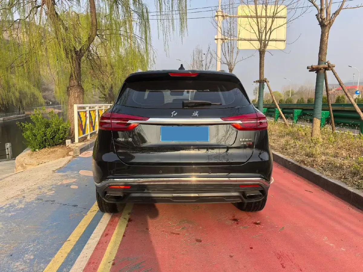 2022 HongQi HS5 2.0T 224HP L4 6AT,autocango,china used car exporter,china ev exporter,chinese used car exporter,chinese used ev exporter