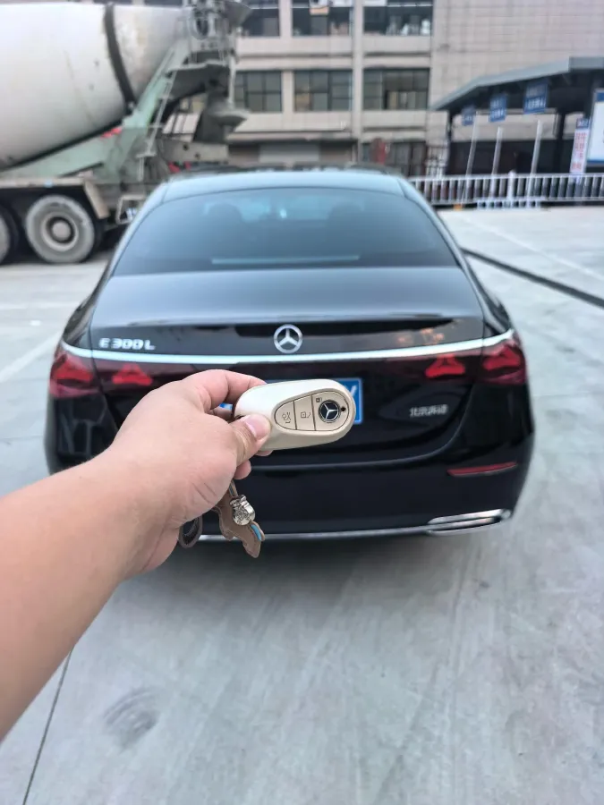 2025 Mercedes-Benz E Class 2.0T 258HP L4 9AT,autocango,china used car exporter,china ev exporter,chinese used car exporter,chinese used ev exporter