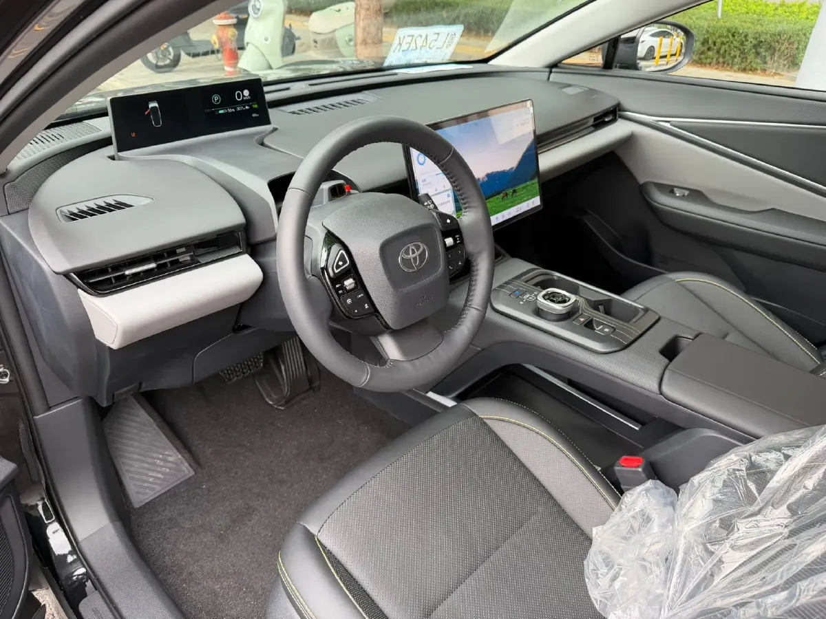 2025 Toyota bZ5 BEV,autocango,china used car exporter,china ev exporter,chinese used car exporter,chinese used ev exporter