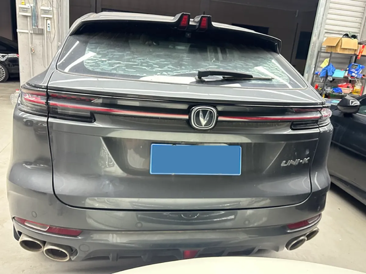 2021 ChangAn UNI-K 2.0T 233HP L4 8AT,autocango,china used car exporter,china ev exporter,chinese used car exporter,chinese used ev exporter