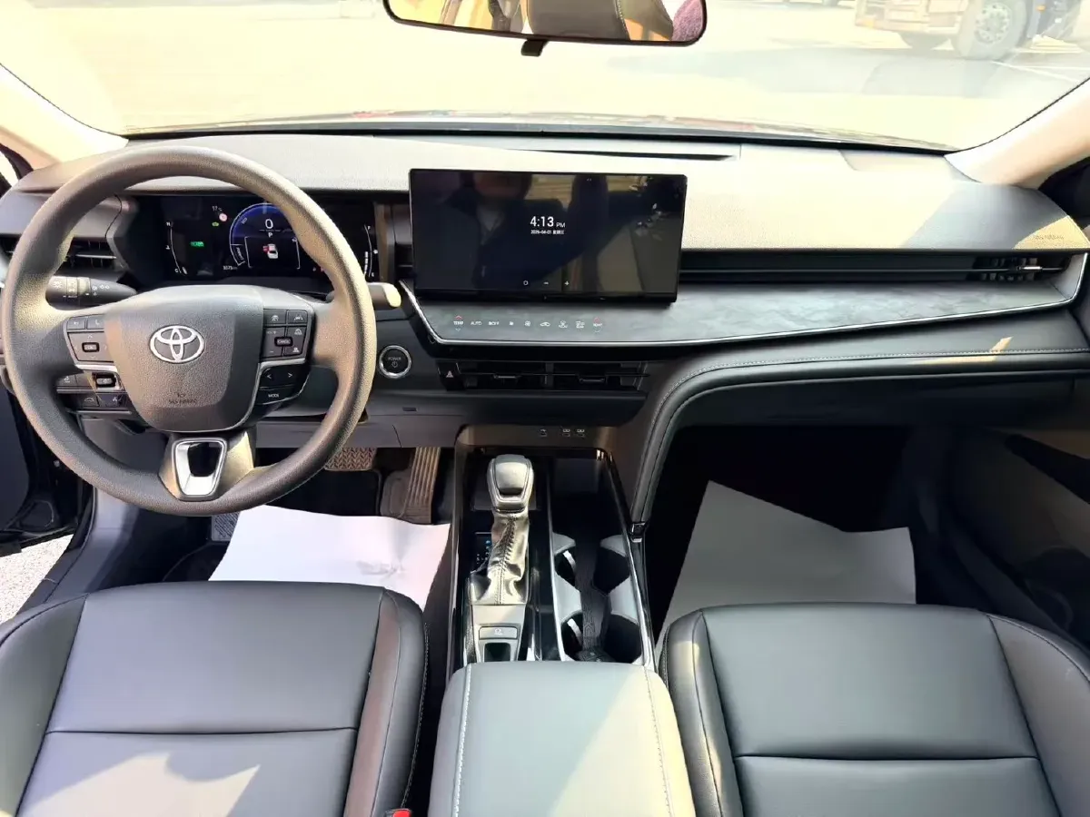 2024 Toyota Camry 2.5L 185HP L4 E-CVT Hybrid,autocango,china used car exporter,china ev exporter,chinese used car exporter,chinese used ev exporter