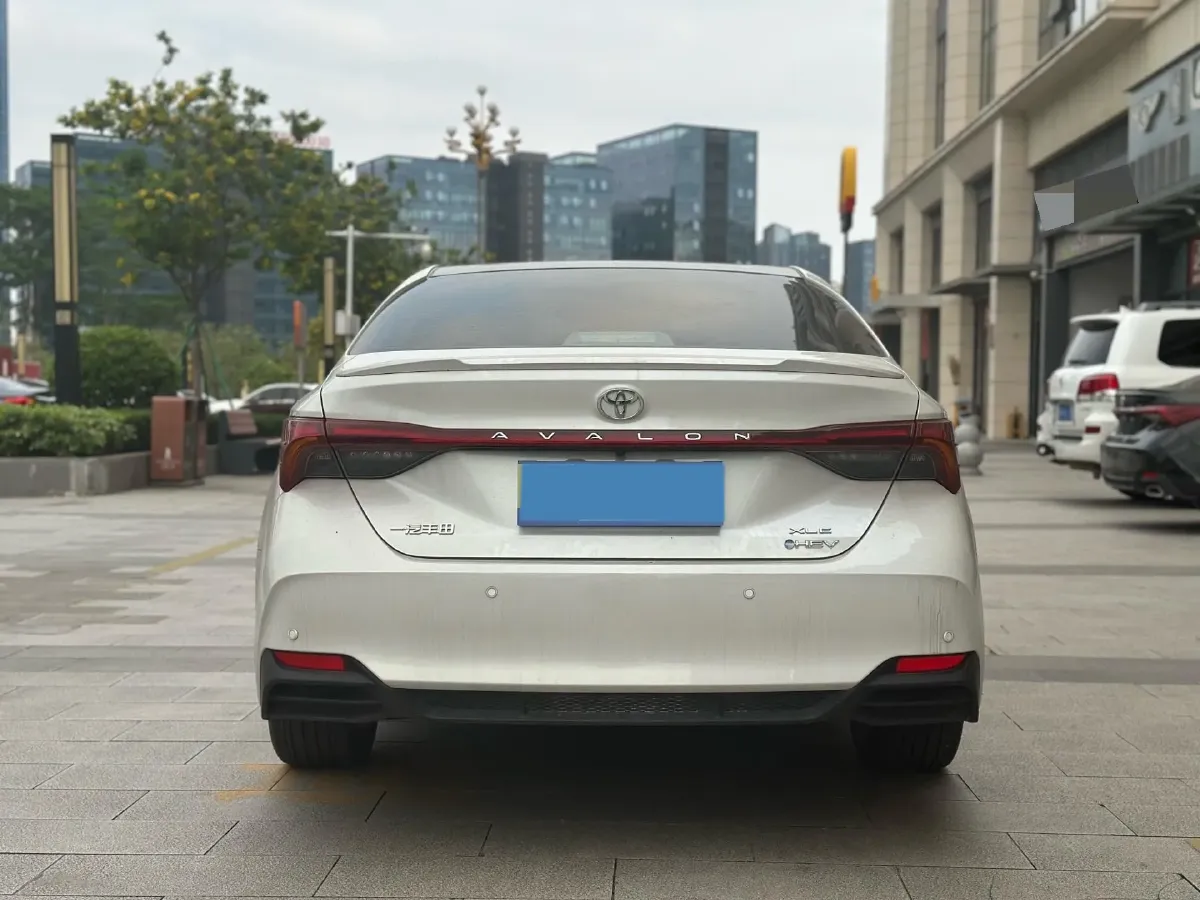 2024 Toyota Avalon 2.5L 185HP L4 E-CVT Hybrid,autocango,china used car exporter,china ev exporter,chinese used car exporter,chinese used ev exporter