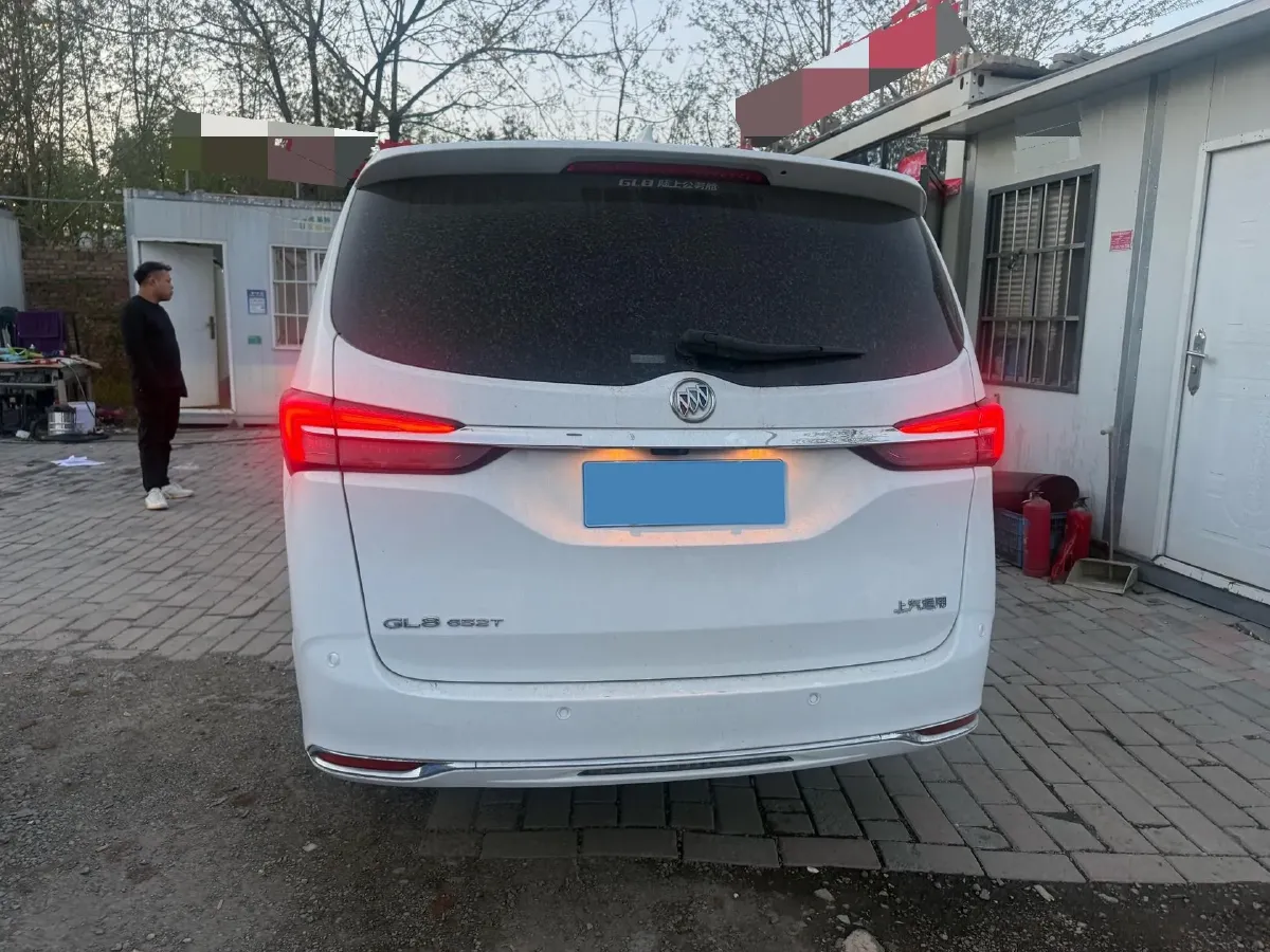 2021 Buick GL8 2.0T 237HP L4 9AT,autocango,china used car exporter,china ev exporter,chinese used car exporter,chinese used ev exporter