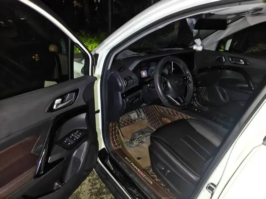 2018 GAC Trumpchi GS4 1.5T 152HP L4 6AT,autocango,china used car exporter,china ev exporter,chinese used car exporter,chinese used ev exporter