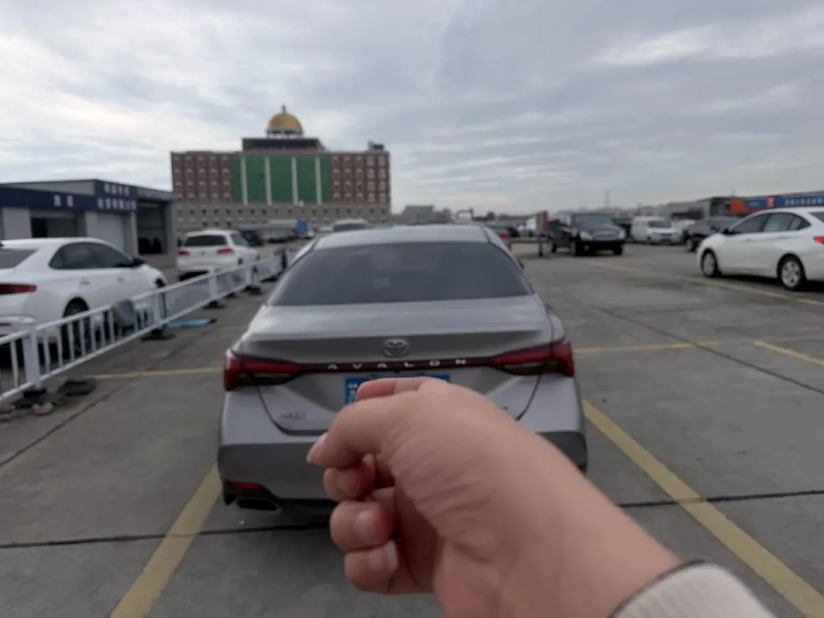 2019 Toyota Avalon 2.0L 178HP L4 CVT,autocango,china used car exporter,china ev exporter,chinese used car exporter,chinese used ev exporter