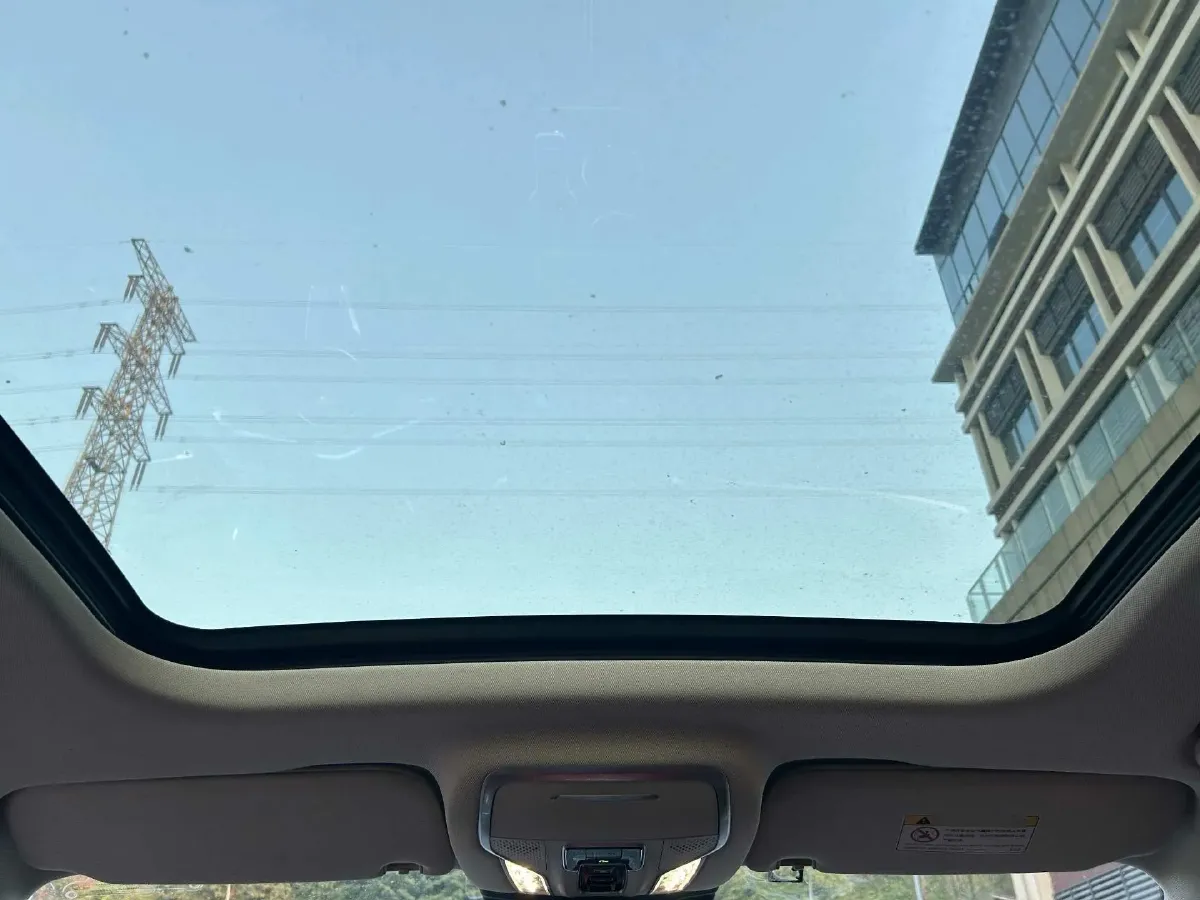 2023 HongQi HS3 1.5T 169HP L4 7DCT,autocango,china used car exporter,china ev exporter,chinese used car exporter,chinese used ev exporter