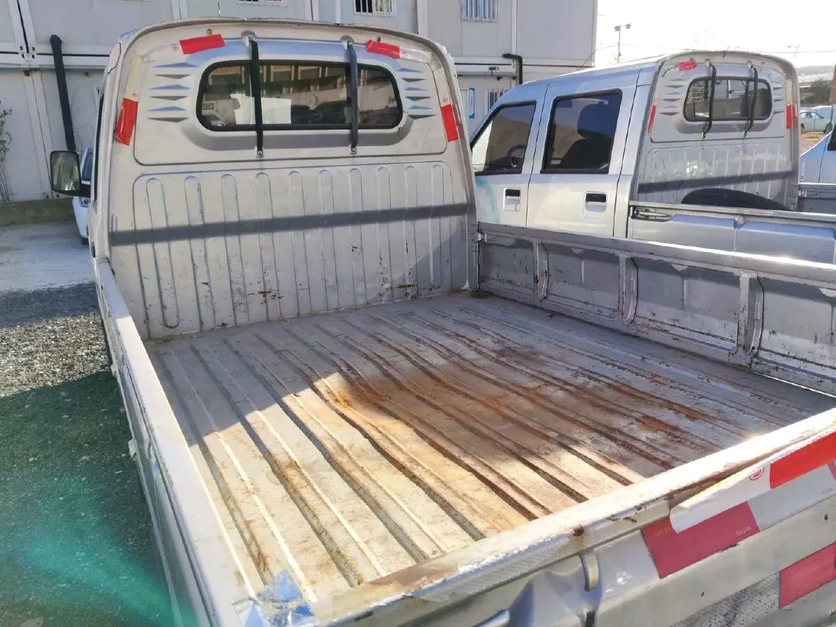2021 WuLing RongGuang Mini Truck 1.5L 99HP L4 5MT,autocango,china used car exporter,china ev exporter,chinese used car exporter,chinese used ev exporter