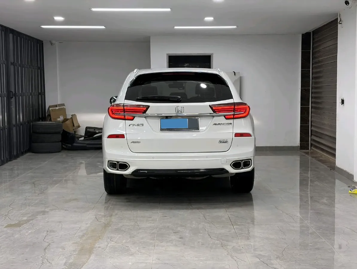 2020 Honda Avancier 2.0T 272HP L4 9AT,autocango,china used car exporter,china ev exporter,chinese used car exporter,chinese used ev exporter