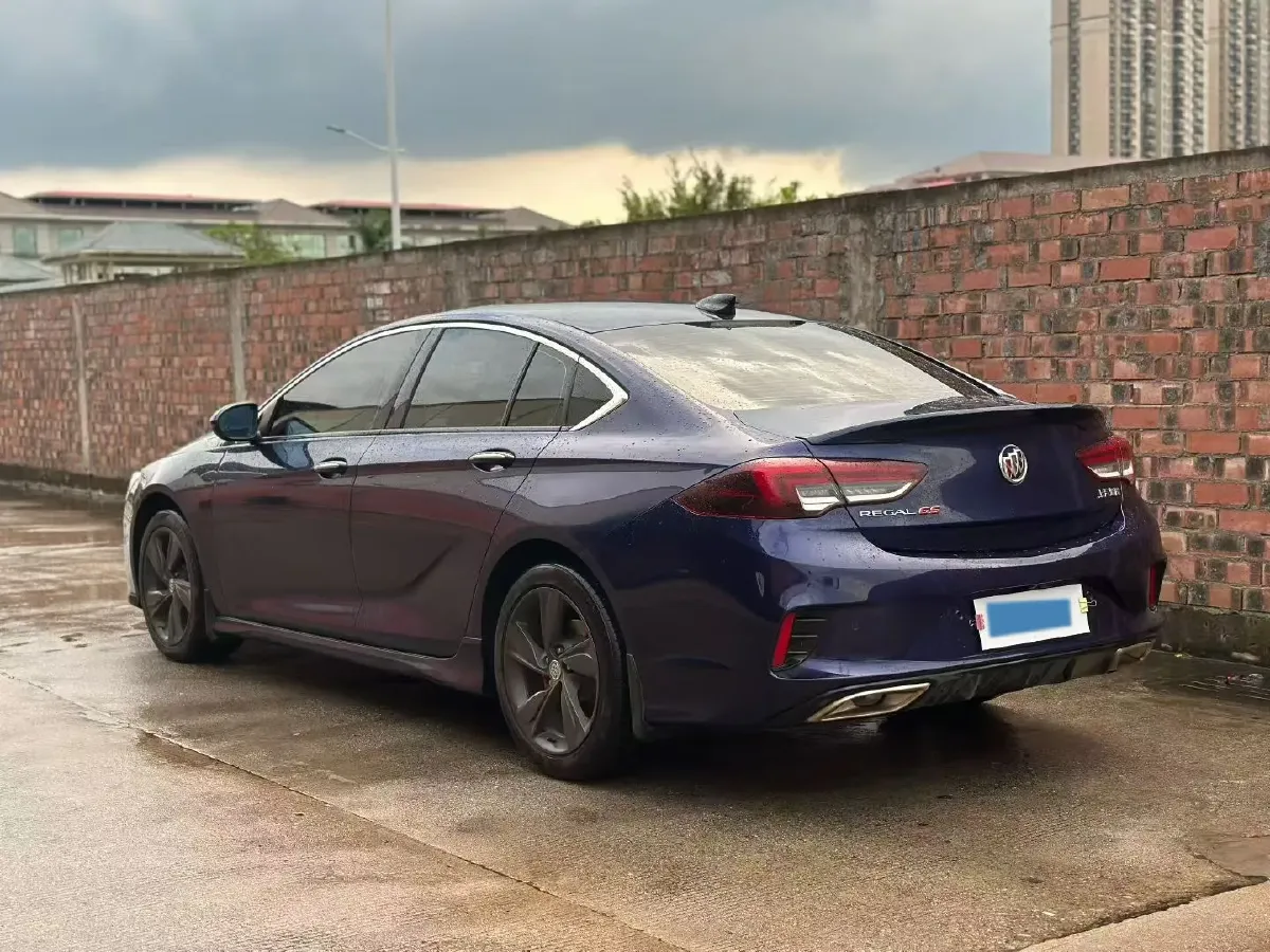 2021 Buick Regal 2.0T 237HP L4 9AT,autocango,china used car exporter,china ev exporter,chinese used car exporter,chinese used ev exporter