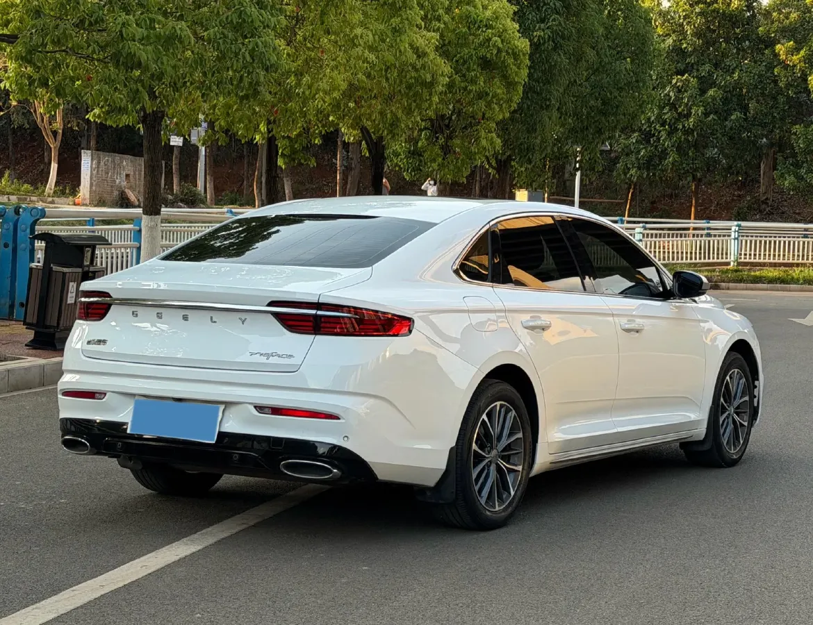 2021 Geely Preface 2.0T 190HP L4 7DCT,autocango,china used car exporter,china ev exporter,chinese used car exporter,chinese used ev exporter