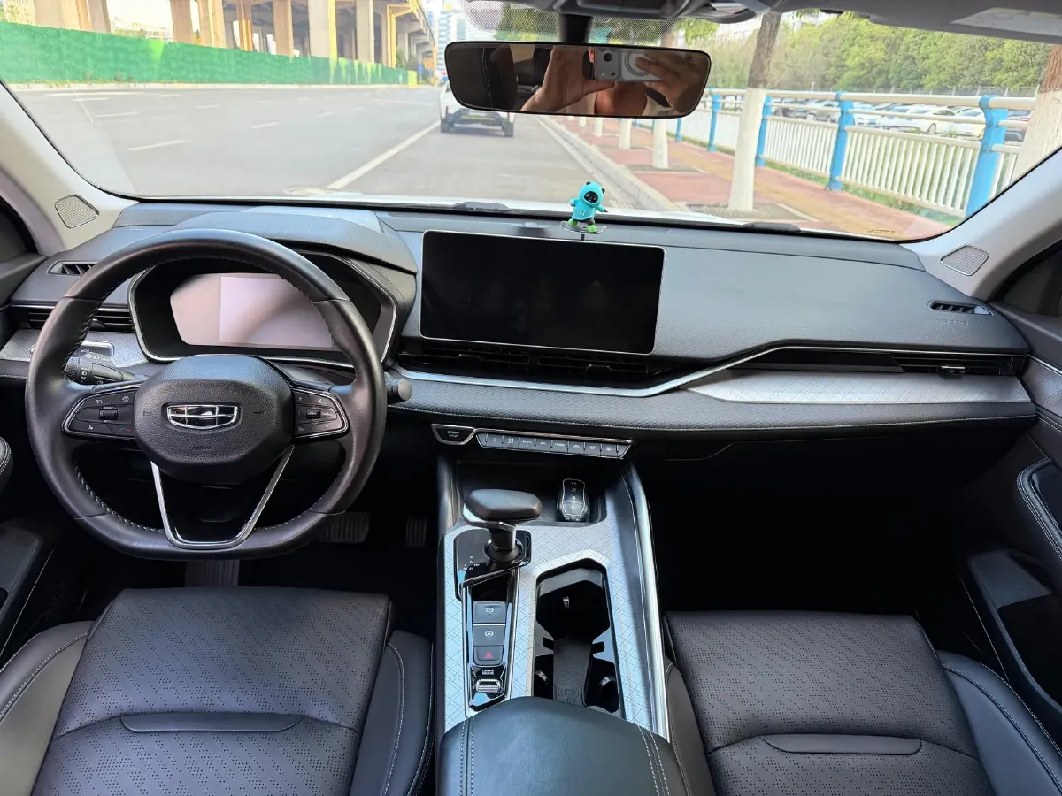 2021 Geely Preface 2.0T 190HP L4 7DCT,autocango,china used car exporter,china ev exporter,chinese used car exporter,chinese used ev exporter