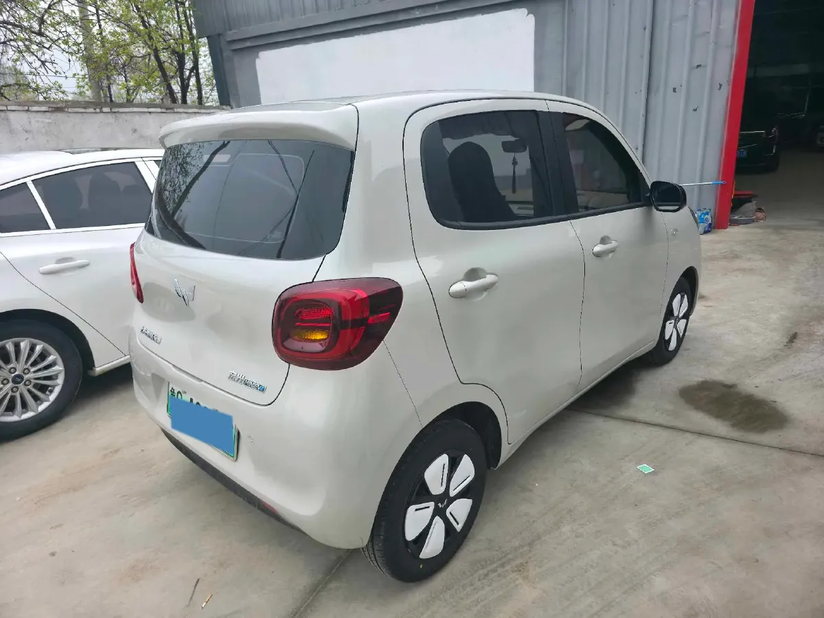 2025 WuLing HongGuang MINI EV BEV 16.2KWH,autocango,china used car exporter,china ev exporter,chinese used car exporter,chinese used ev exporter