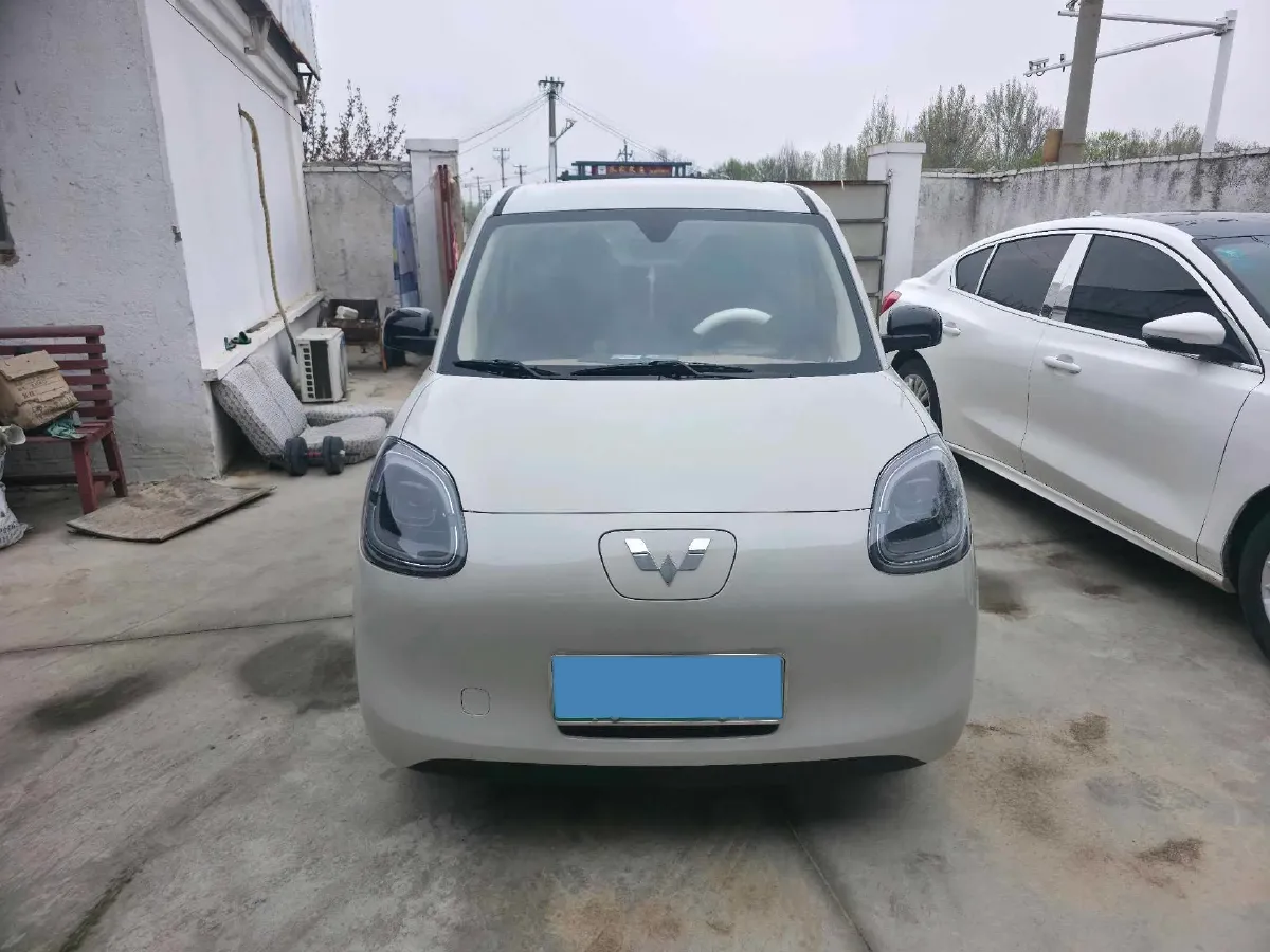 2025 WuLing HongGuang MINI EV BEV 16.2KWH,autocango,china used car exporter,china ev exporter,chinese used car exporter,chinese used ev exporter