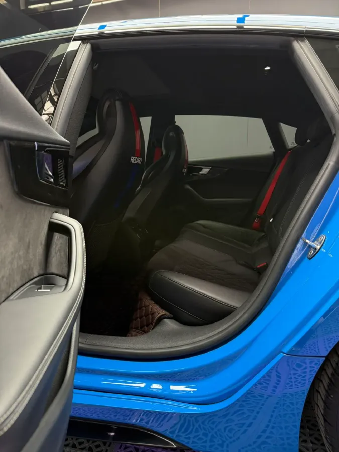 2021 Audi RS 5 2.9T 450HP V6 8AT,autocango,china used car exporter,china ev exporter,chinese used car exporter,chinese used ev exporter