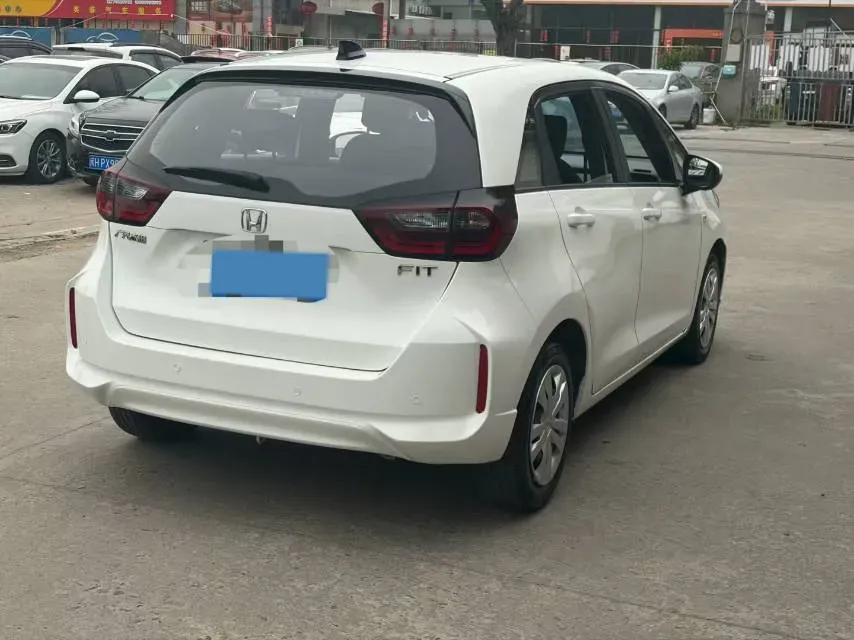2021 Honda Fit 1.5L 131HP L4 CVT,autocango,china used car exporter,china ev exporter,chinese used car exporter,chinese used ev exporter
