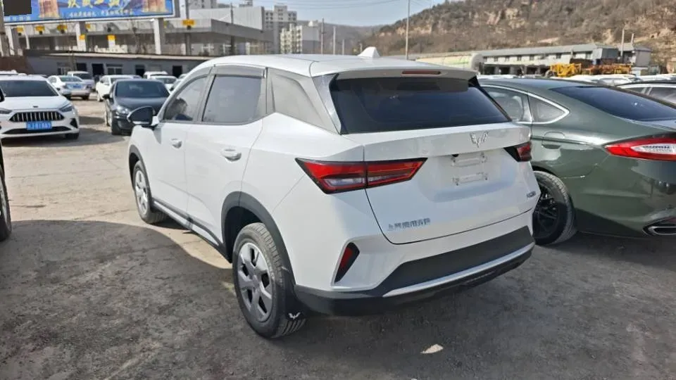 2022 WuLing XingChi 1.5L 99HP L4 6MT,autocango,china used car exporter,china ev exporter,chinese used car exporter,chinese used ev exporter