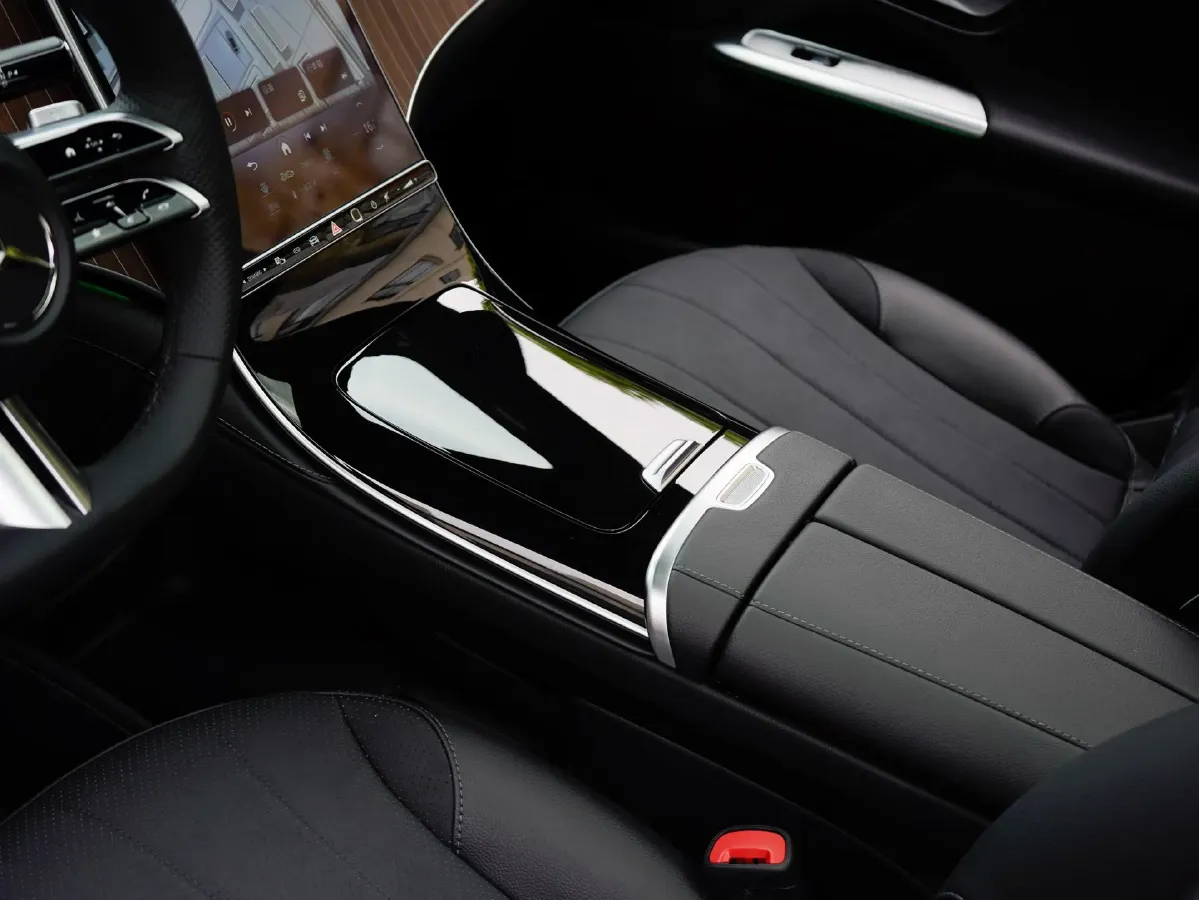 2023 Mercedes-Benz EQE SUV BEV 96.1KWH,autocango,china used car exporter,china ev exporter,chinese used car exporter,chinese used ev exporter