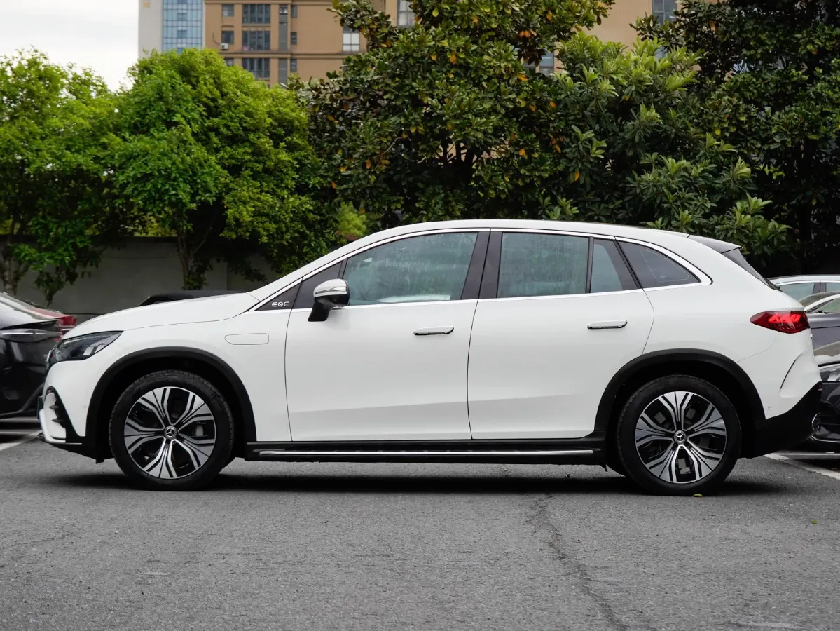 2023 Mercedes-Benz EQE SUV BEV 96.1KWH,autocango,china used car exporter,china ev exporter,chinese used car exporter,chinese used ev exporter