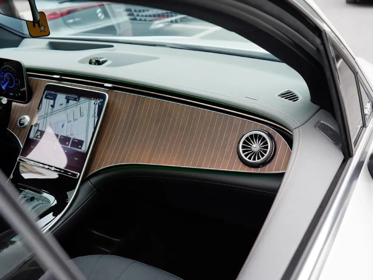 2023 Mercedes-Benz EQE SUV BEV 96.1KWH,autocango,china used car exporter,china ev exporter,chinese used car exporter,chinese used ev exporter