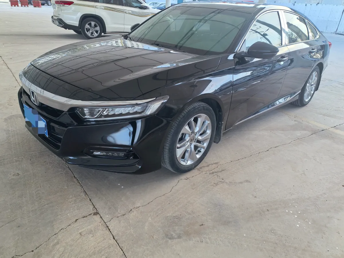 2018 Honda Accord 1.5T 194HP L4 CVT,autocango,china used car exporter,china ev exporter,chinese used car exporter,chinese used ev exporter