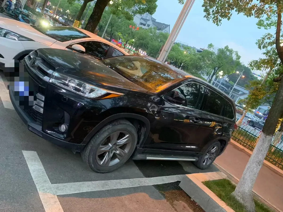 2018 Toyota Highlander 2.0T 220HP L4 6AT,autocango,china used car exporter,china ev exporter,chinese used car exporter,chinese used ev exporter