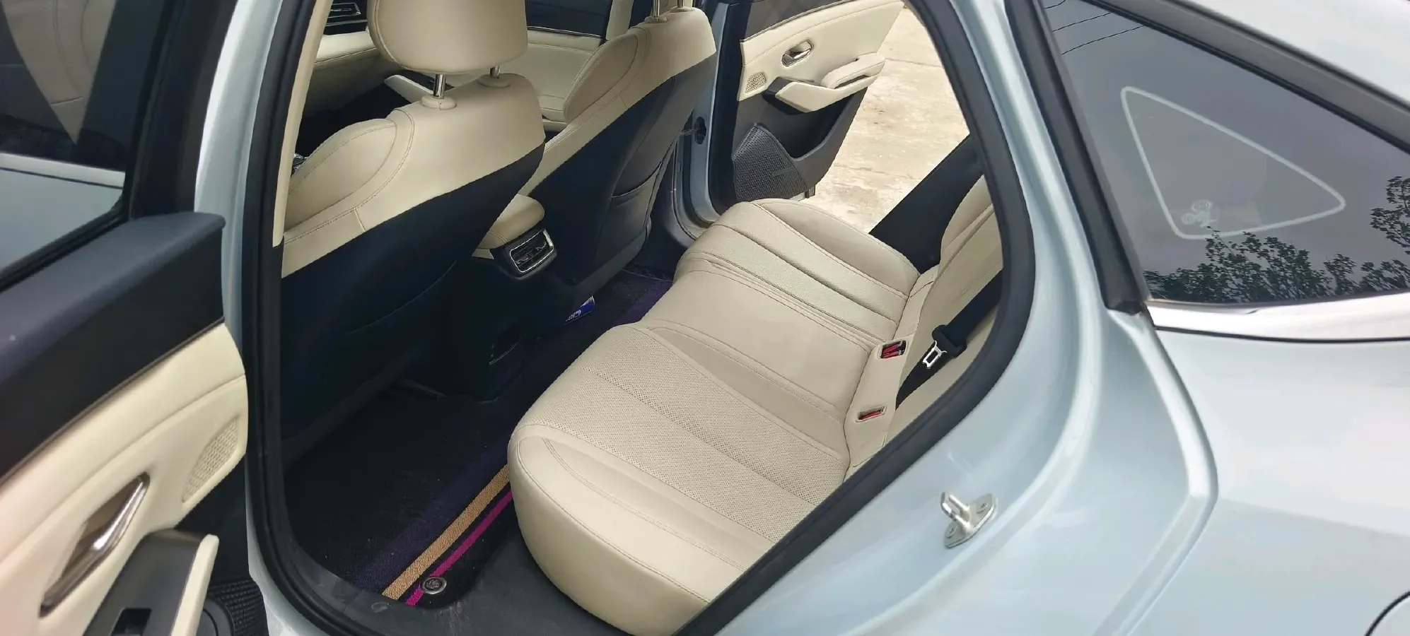 2024 BYD QinL 1.5L 101HP L4 E-CVT PHEV 10.08KWH,autocango,china used car exporter,china ev exporter,chinese used car exporter,chinese used ev exporter