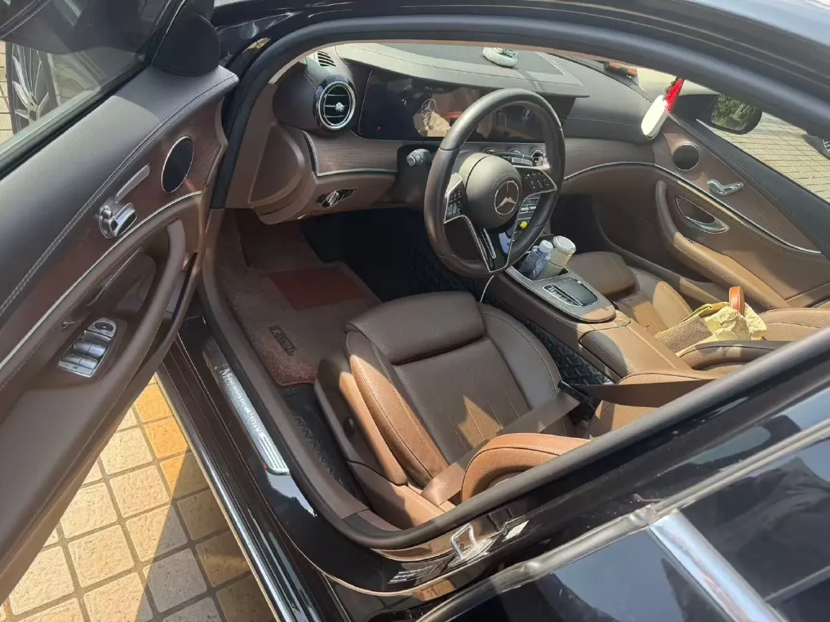 2021 Mercedes-Benz E Class 2.0T 197HP L4 9AT,autocango,china used car exporter,china ev exporter,chinese used car exporter,chinese used ev exporter