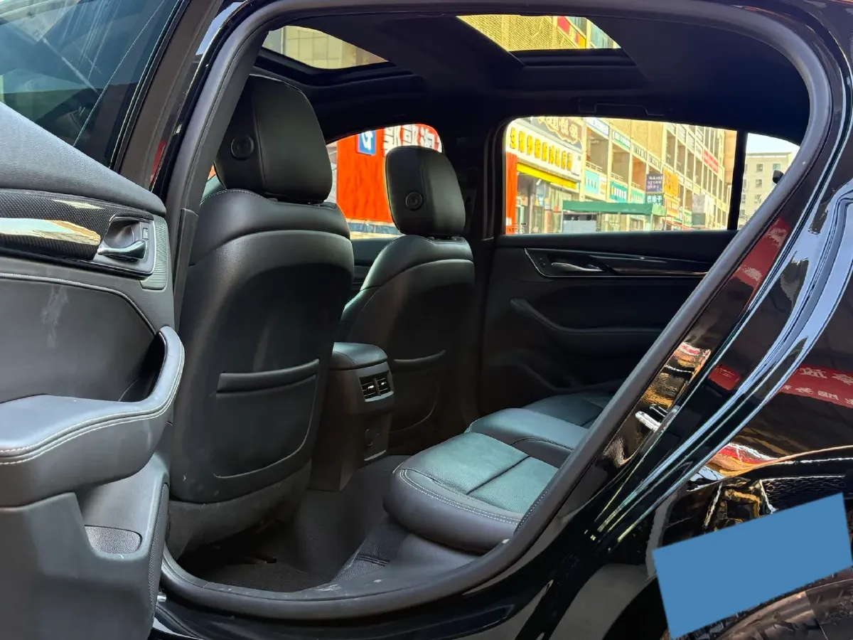 2024 Cadillac CT5 2.0T 237HP L4 10AT,autocango,china used car exporter,china ev exporter,chinese used car exporter,chinese used ev exporter