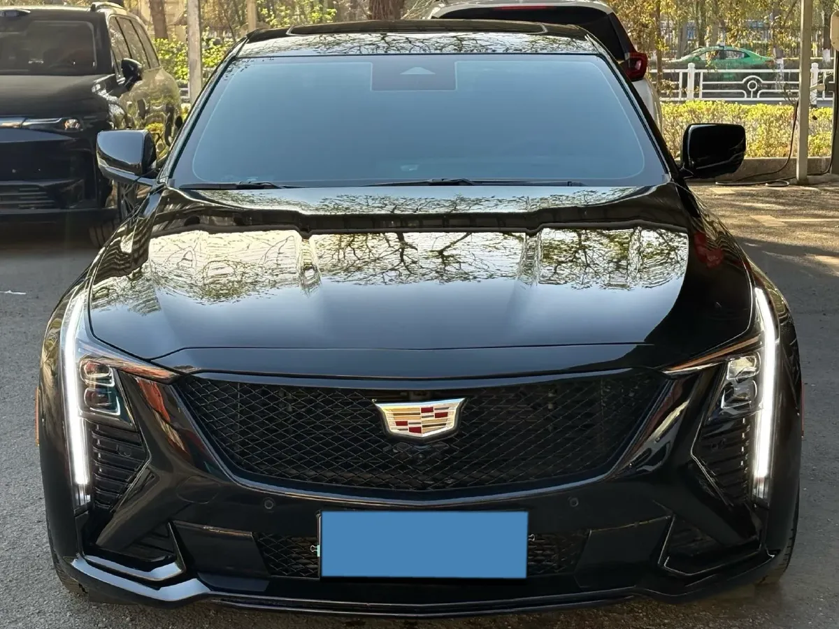 2024 Cadillac CT5 2.0T 237HP L4 10AT,autocango,china used car exporter,china ev exporter,chinese used car exporter,chinese used ev exporter