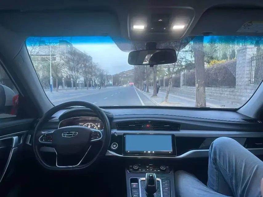 2022 Geely Azkarra 1.8T 184HP L4 7DCT,autocango,china used car exporter,china ev exporter,chinese used car exporter,chinese used ev exporter