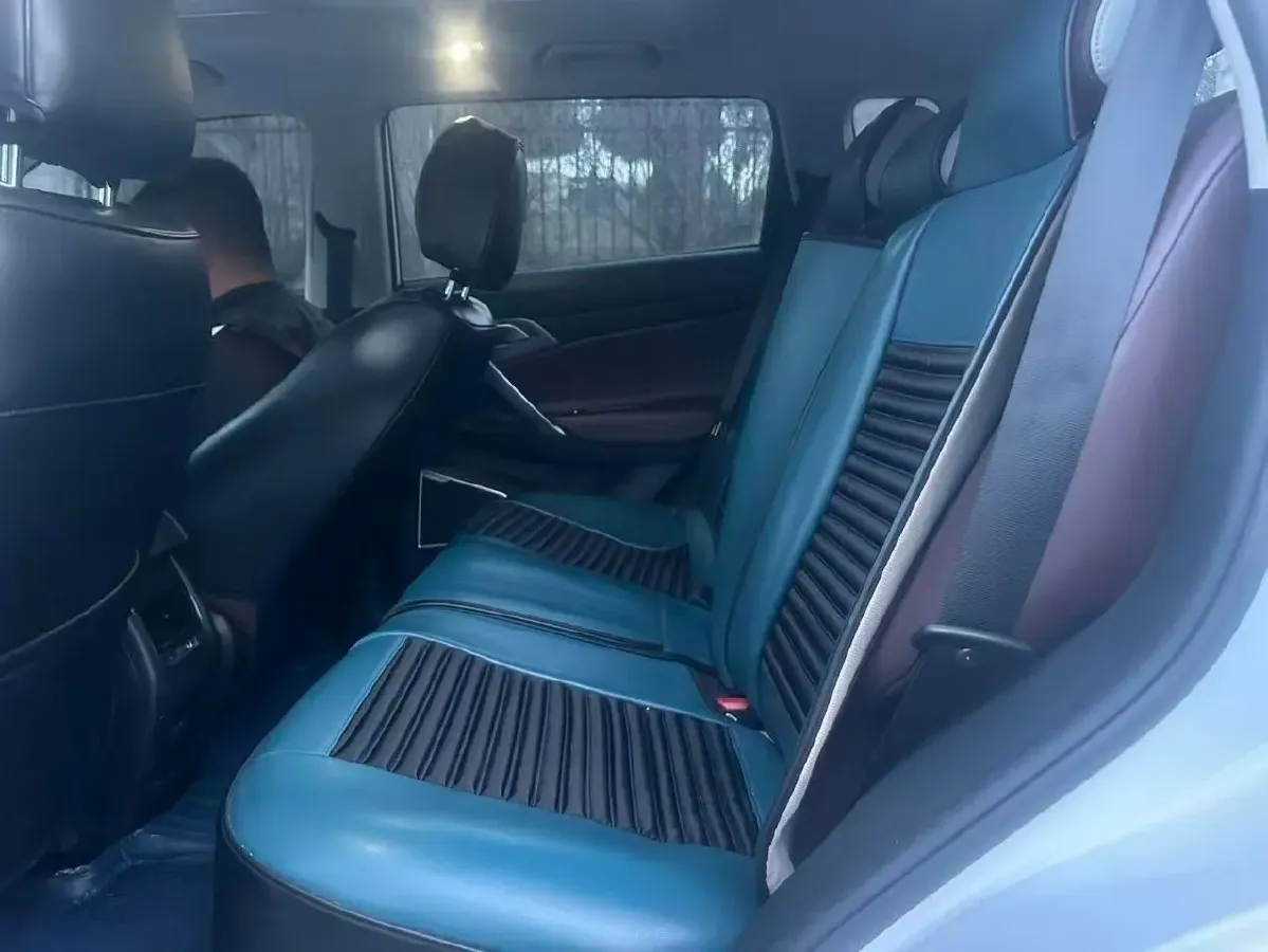 2022 Geely Azkarra 1.8T 184HP L4 7DCT,autocango,china used car exporter,china ev exporter,chinese used car exporter,chinese used ev exporter