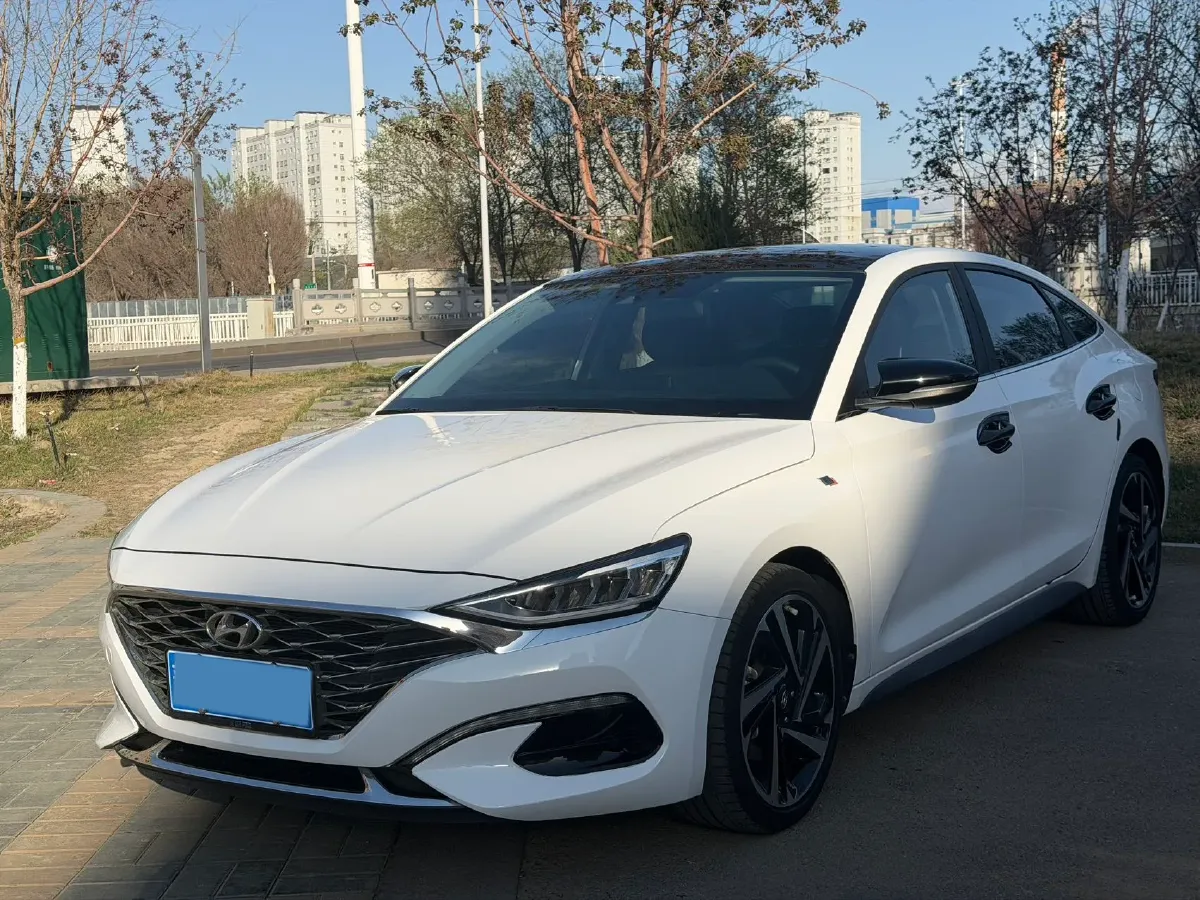 2019 Hyundai La Festa 1.6T 190HP L4 7DCT,autocango,china used car exporter,china ev exporter,chinese used car exporter,chinese used ev exporter