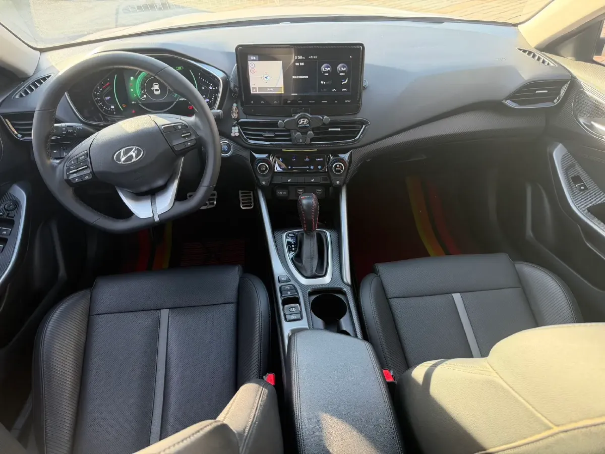 2019 Hyundai La Festa 1.6T 190HP L4 7DCT,autocango,china used car exporter,china ev exporter,chinese used car exporter,chinese used ev exporter