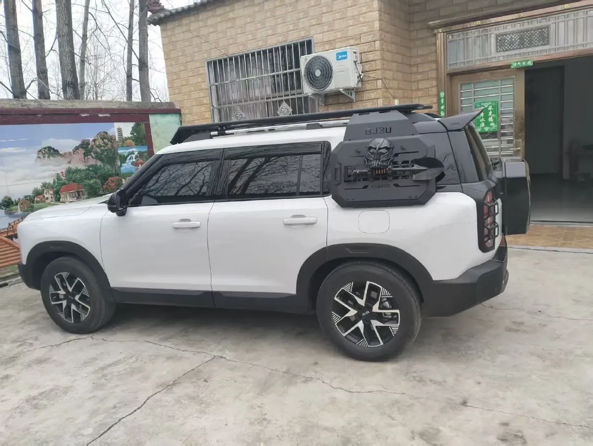 2024 Beijing BJ30 1.5T 188HP L4 7DCT,autocango,china used car exporter,china ev exporter,chinese used car exporter,chinese used ev exporter